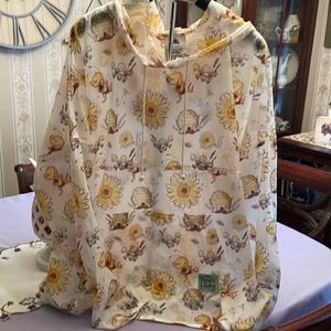 Epcot light weight windbreaker